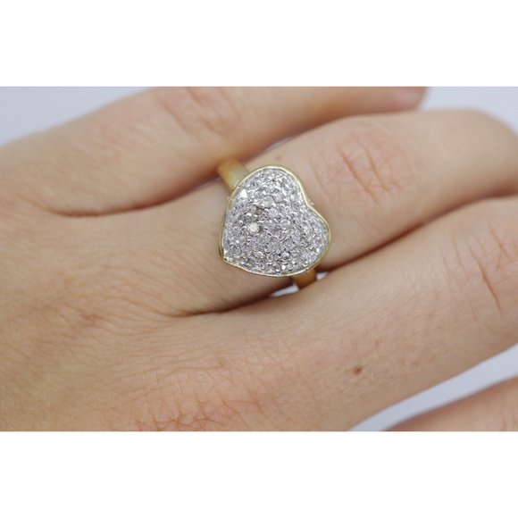 Vintage CZ Heart Ring. 14k HGE ring - Picture 2 of 8